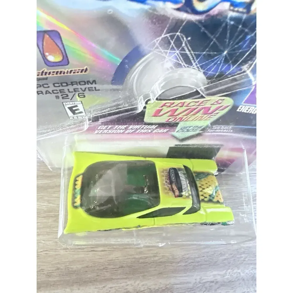 2002 Hot Wheels Planet.Com CD-ROM 2/6 Chemical Energy Car H95